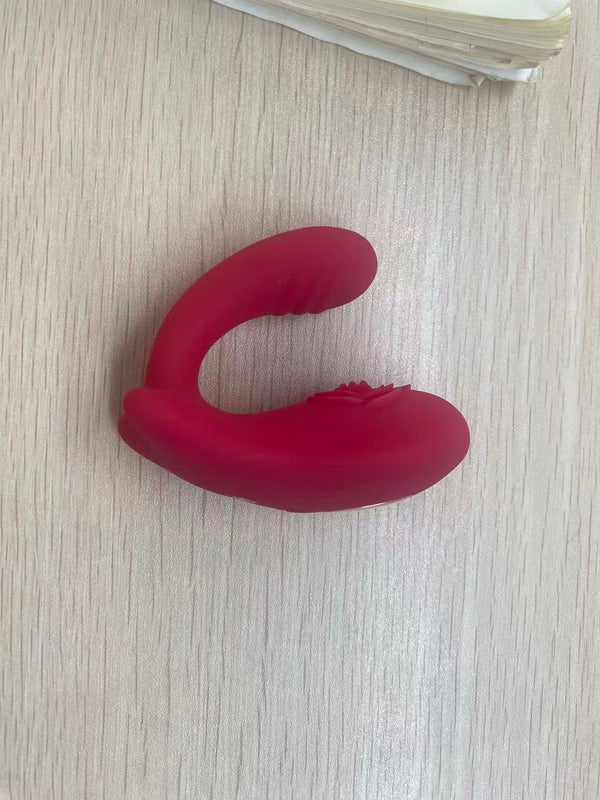 Female-Specific C-Clamp Vibrator: Waterproof Soft Design with Discreet Packaging for Perfect Pleasure"